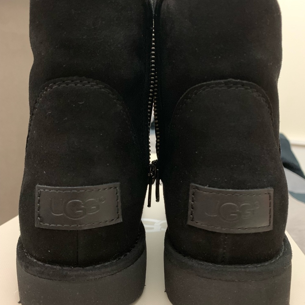 UGG women abree mini 1016548 w/ nero size 6